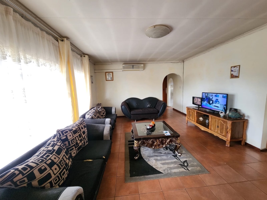 3 Bedroom Property for Sale in Rustenburg Central North West